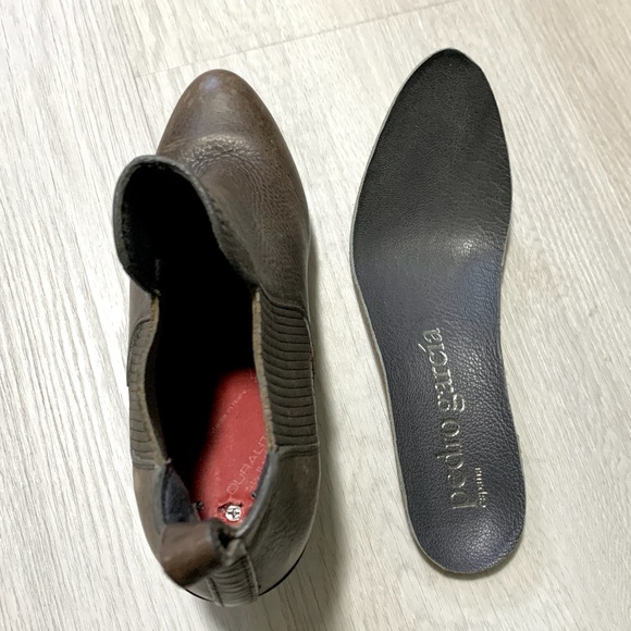 Pedro Garcia Yoad Ankle Booties Distressed Leather - Picture 12 of 15